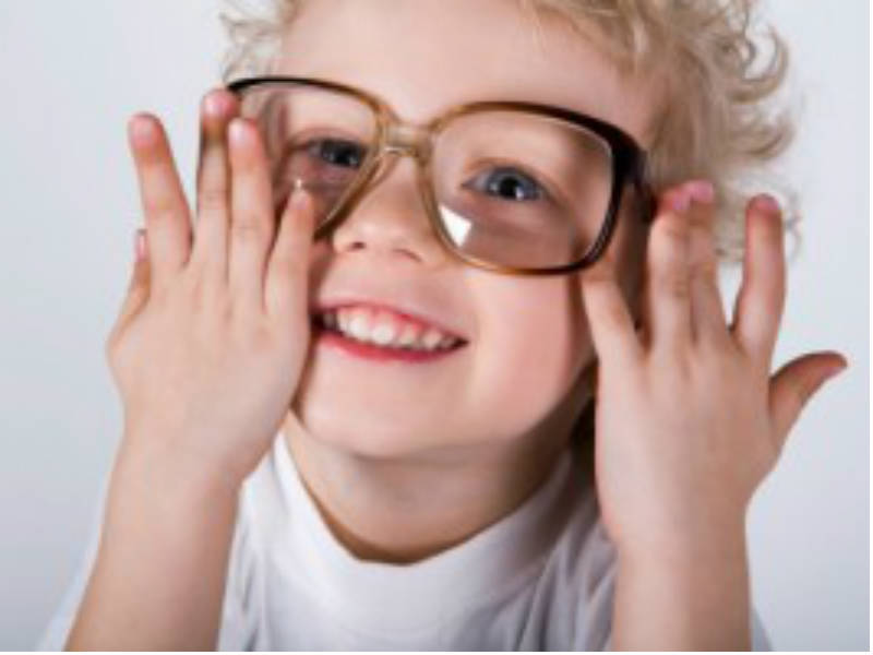 Visita oculistica: a quale età fare il primo controllo agli occhi?