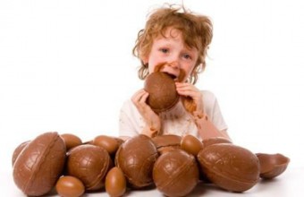 Uova di cioccolato e bambini