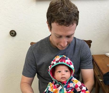 Anche papà Zuckerberg vaccina sua figlia e lo dice su Facebook