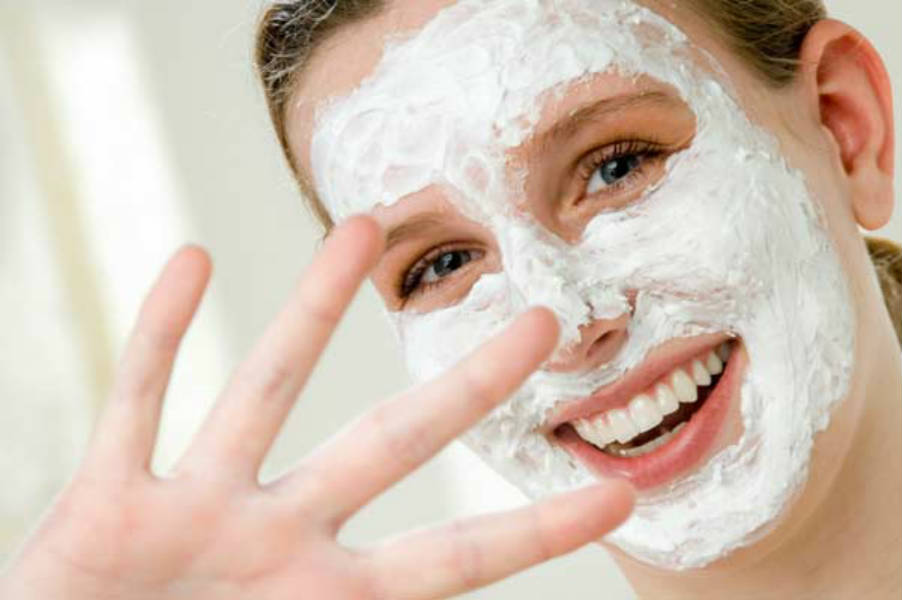 Pulizia del viso in casa: 6 gesti per una pelle perfetta