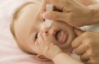 Lavaggio nasale neonato